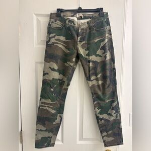 Elizabeth and James camo pants
